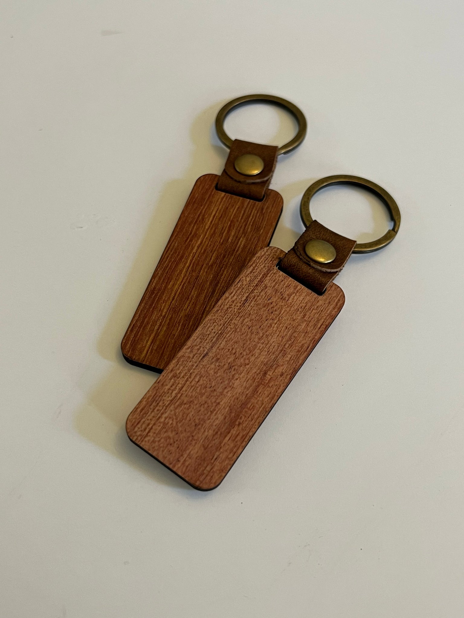 Blank wooden keychains with hardware – LaserBeast Lab